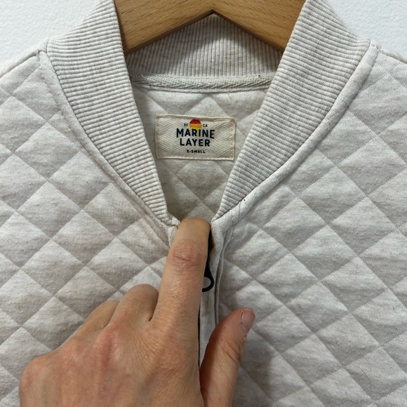 Marine Layer Quilted Ivory Bomber Jacket - Unbranded - Picture 2 of 3
